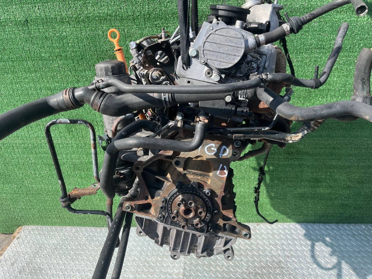 Двигатель Volkswagen Golf 1.9л 2000 — фото 2