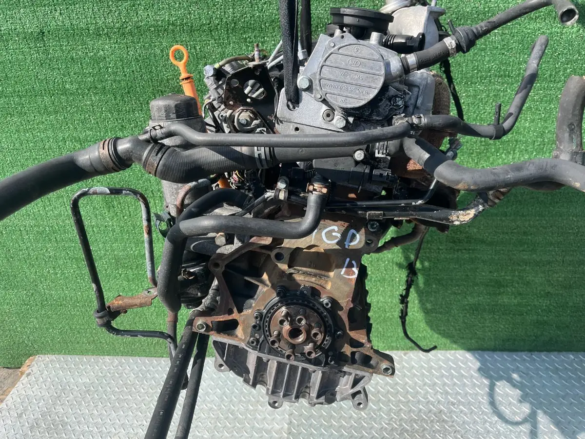 Двигатель Volkswagen Golf 1.9л 2000 — фото 4