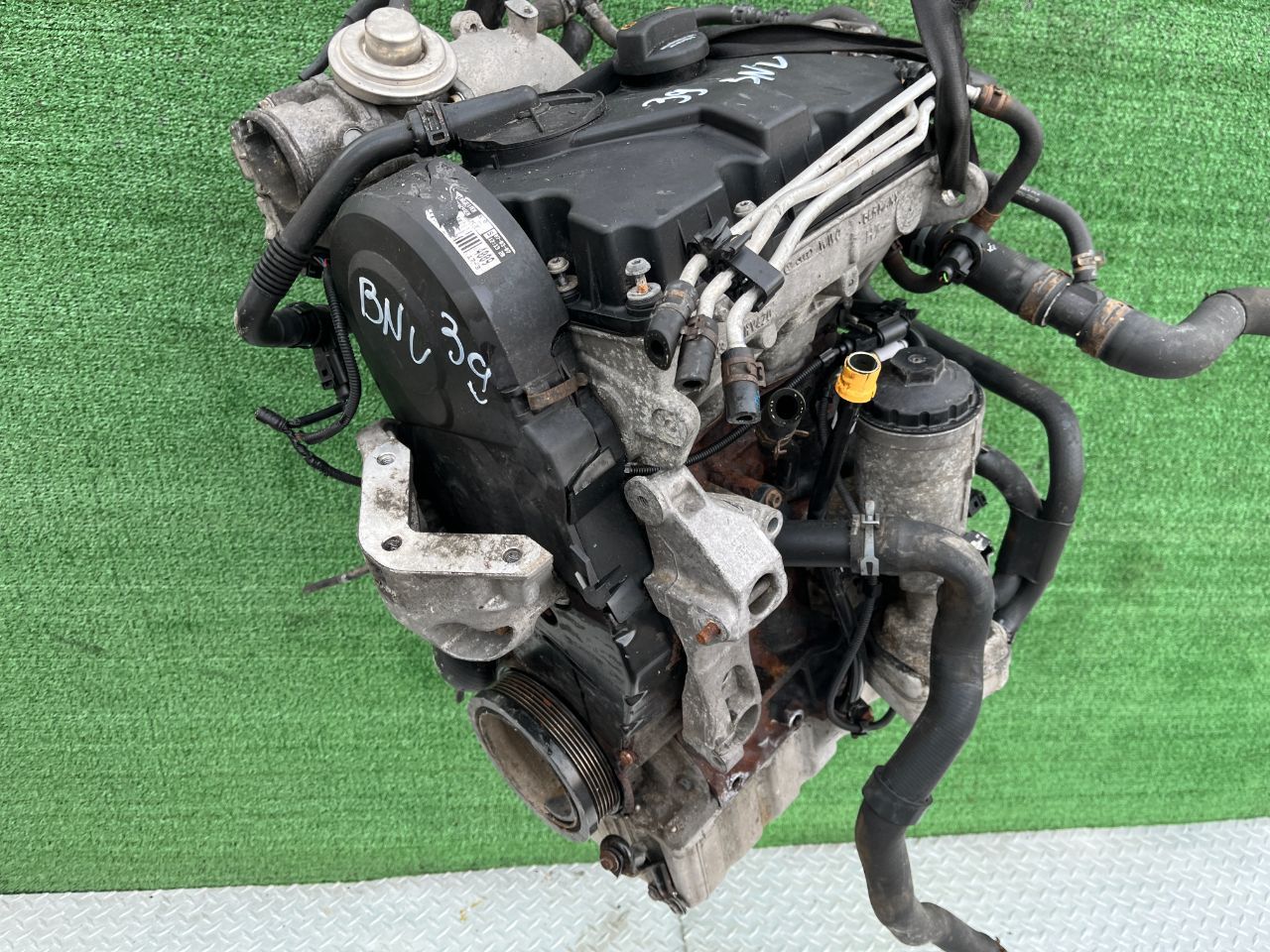 Двигатель Volkswagen Polo 1.4л 2002 — фото 2