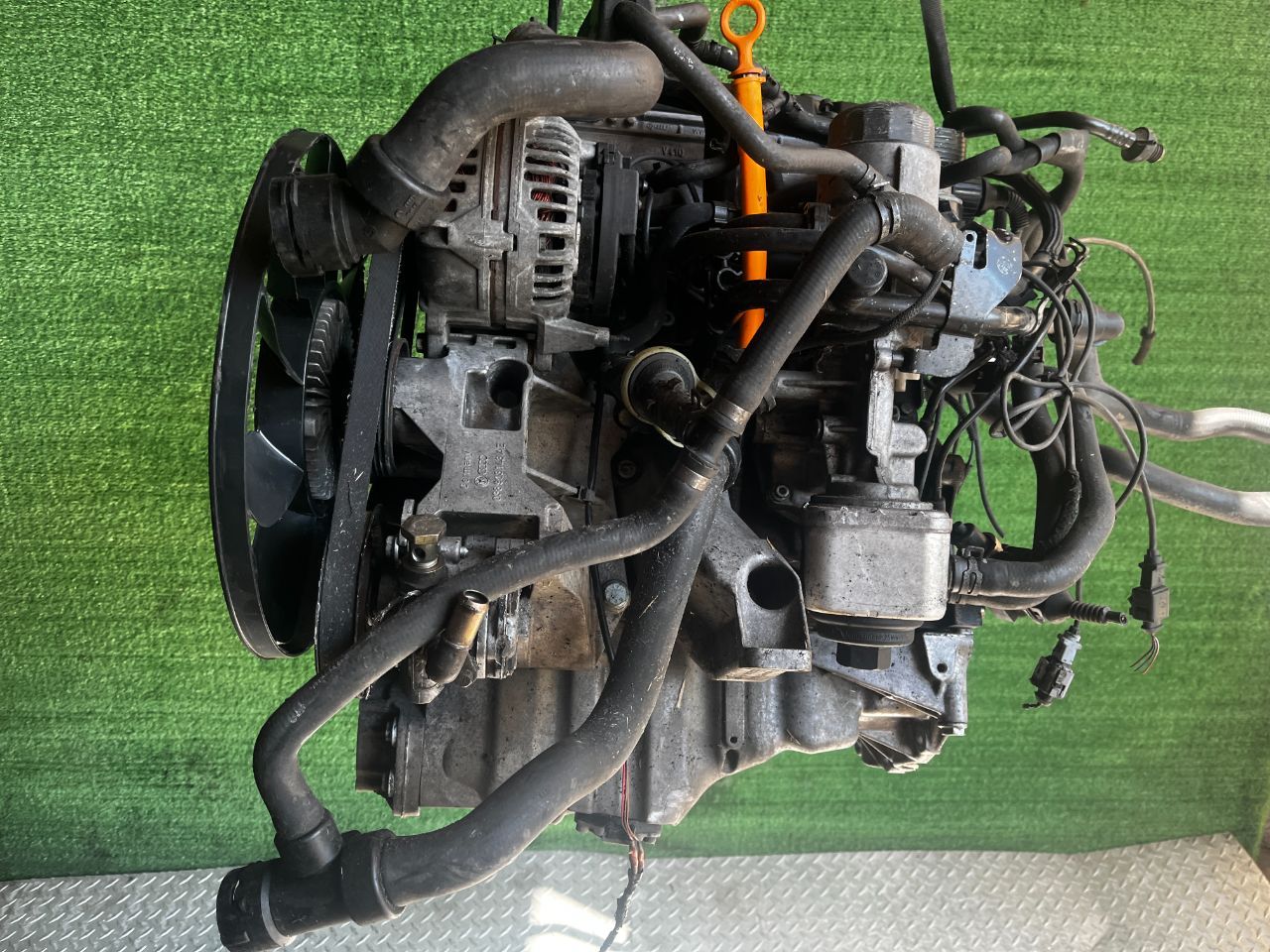 Двигатель Volkswagen Passat 1.9л 2002 — фото 3