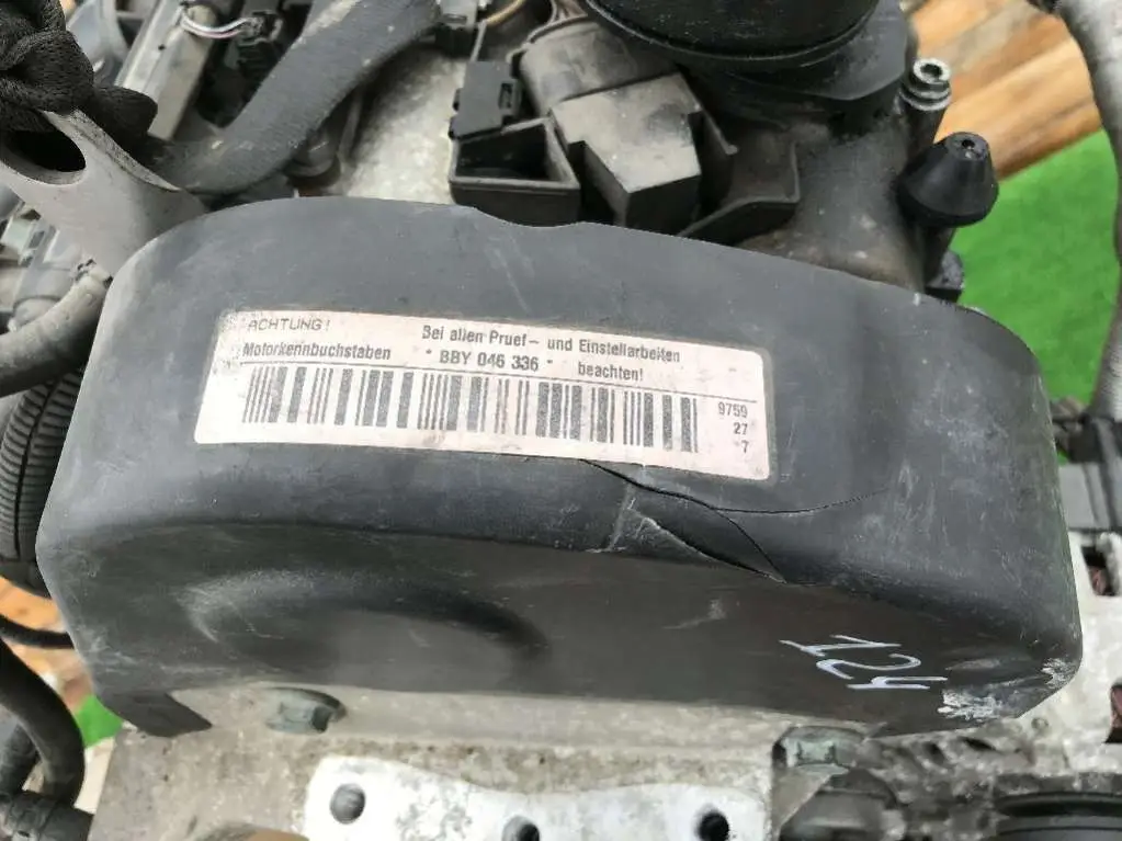 Двигатель Volkswagen Polo 1.4л 2002 — фото 4