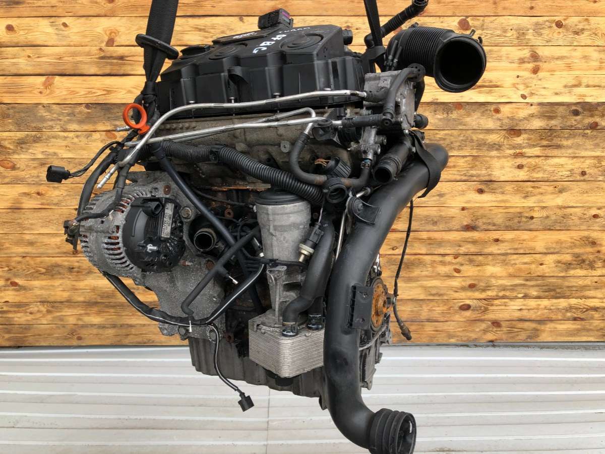 Двигатель Volkswagen Passat 2л 2006 — фото 2