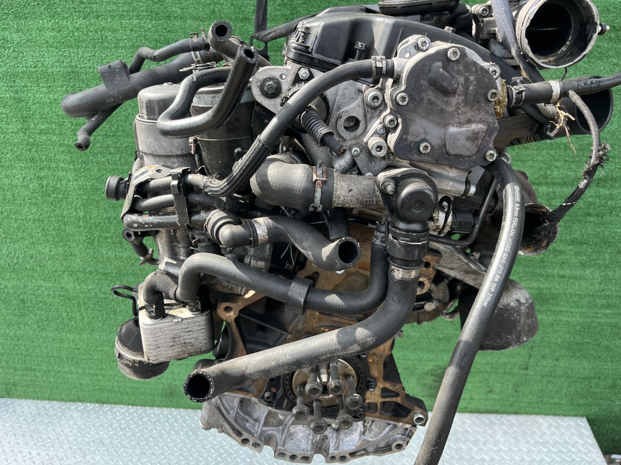 Двигатель Audi A6 1.9л 2003 — фото 2