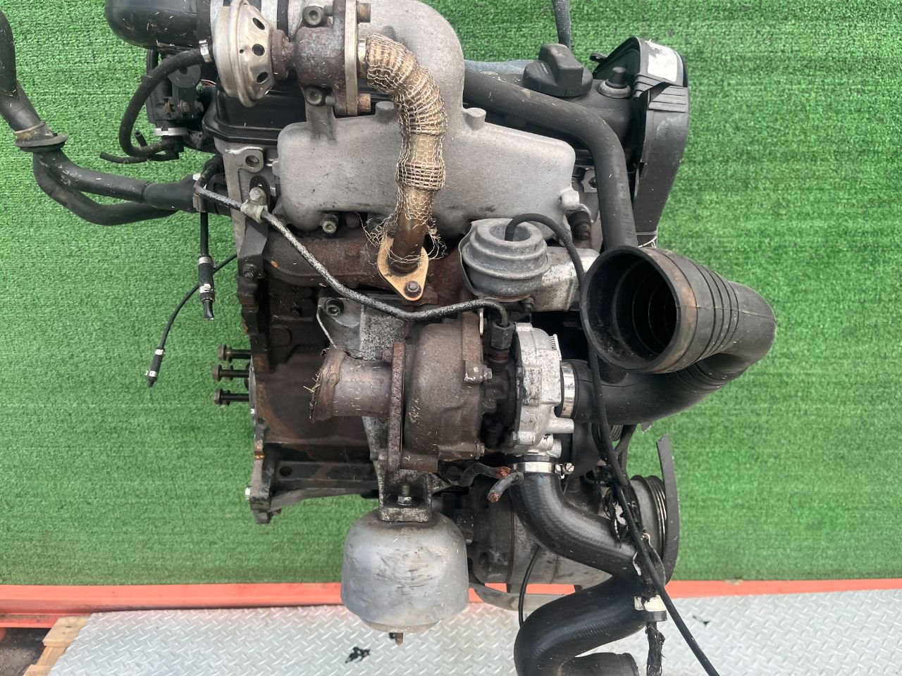 Двигатель Audi A4 1.9л 1999 — фото 3