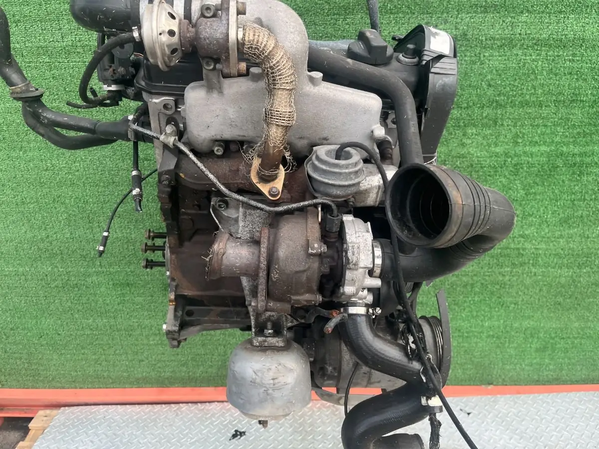 Двигатель Audi A4 1.9л 1999 — фото 6