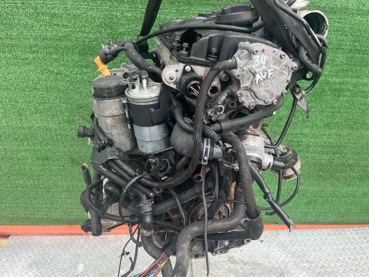 Двигатель Volkswagen Passat 1.9л 2001 — фото 3
