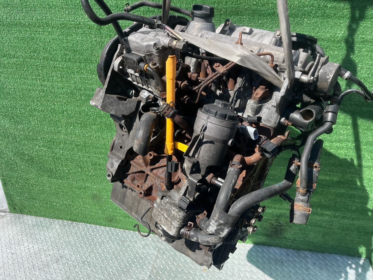 Двигатель Volkswagen Golf 1.9л 2003 — фото 3