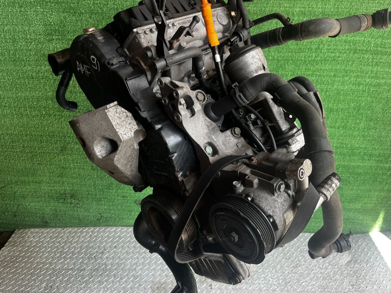 Двигатель Volkswagen Polo 1.4л 2003 — фото 3
