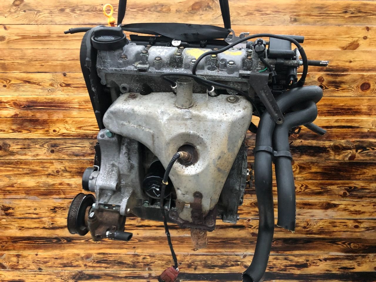 Двигатель Volkswagen Polo 1.4л 1999 — фото 2