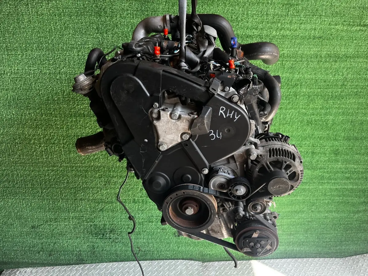 Двигатель Citroen C5 2л 2002