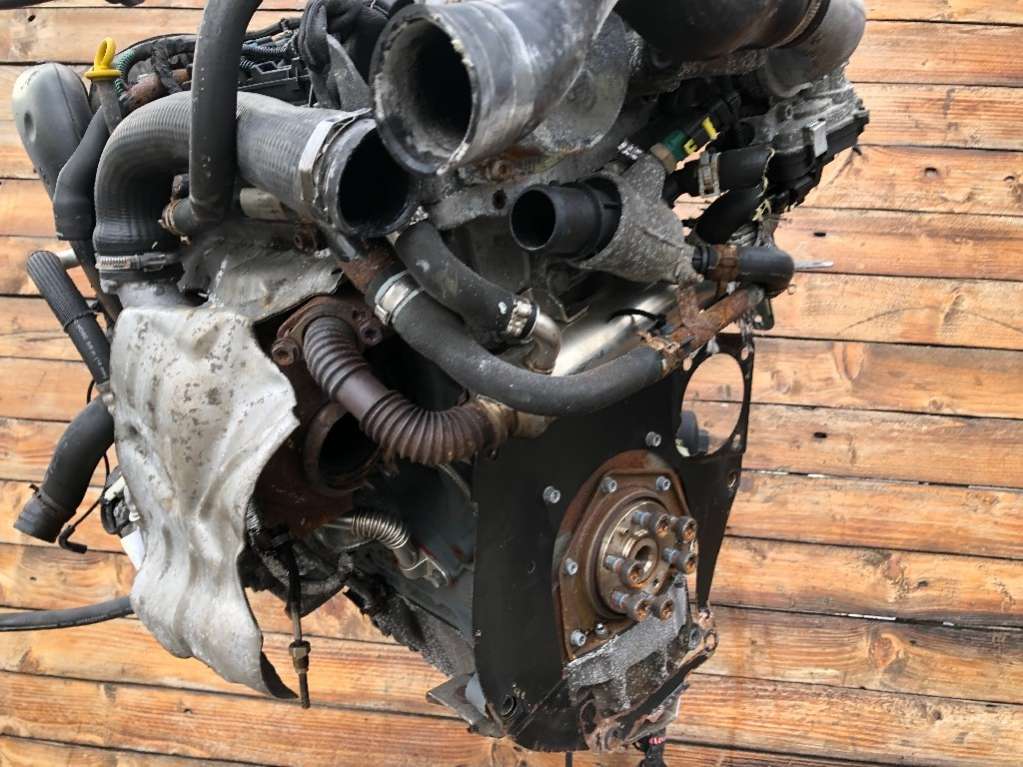 Двигатель Opel Zafira 1.9л 2007 — фото 2
