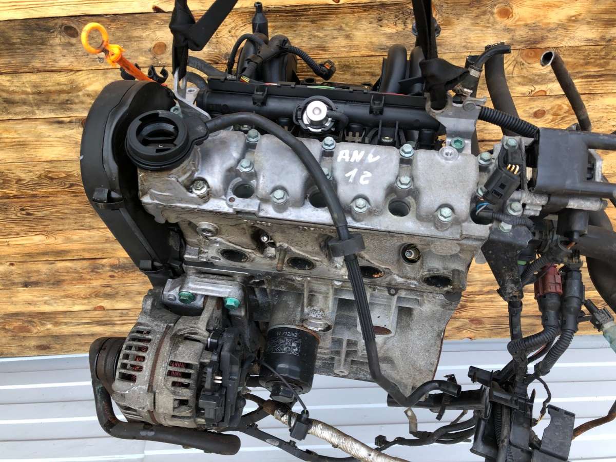 Двигатель Volkswagen Polo 1л 2000 — фото 3
