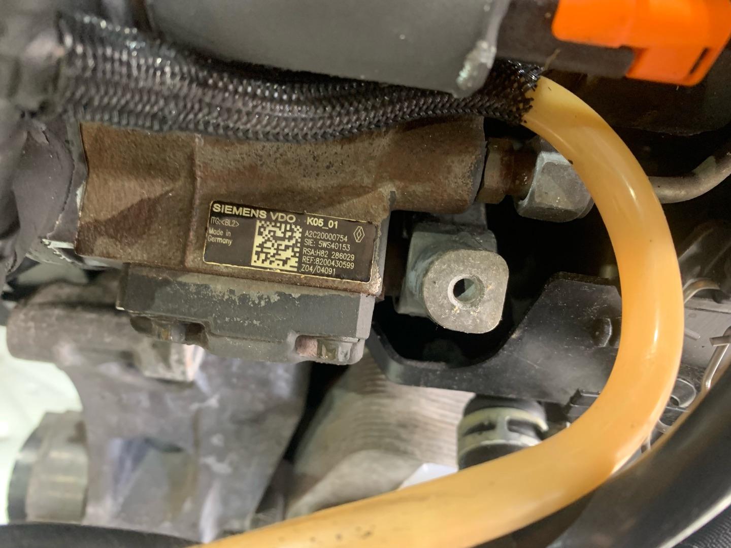 Двигатель Renault Scenic 2 1.5л 2007 — фото 3