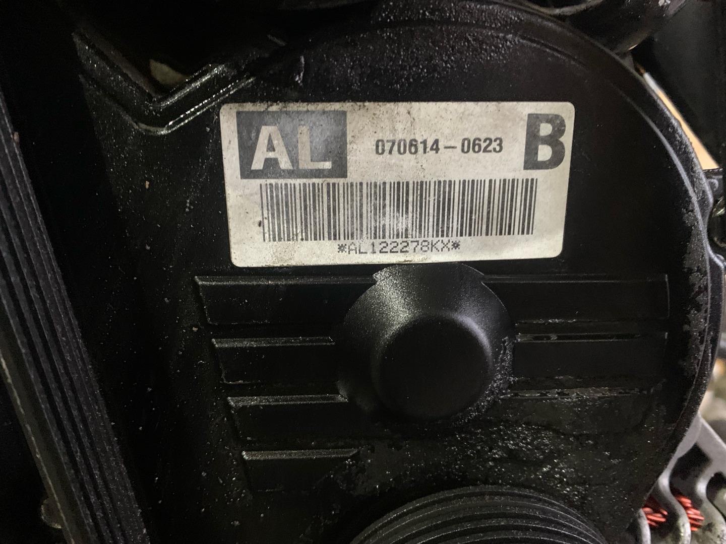 Двигатель Chevrolet Captiva 2л 2007 — фото 2