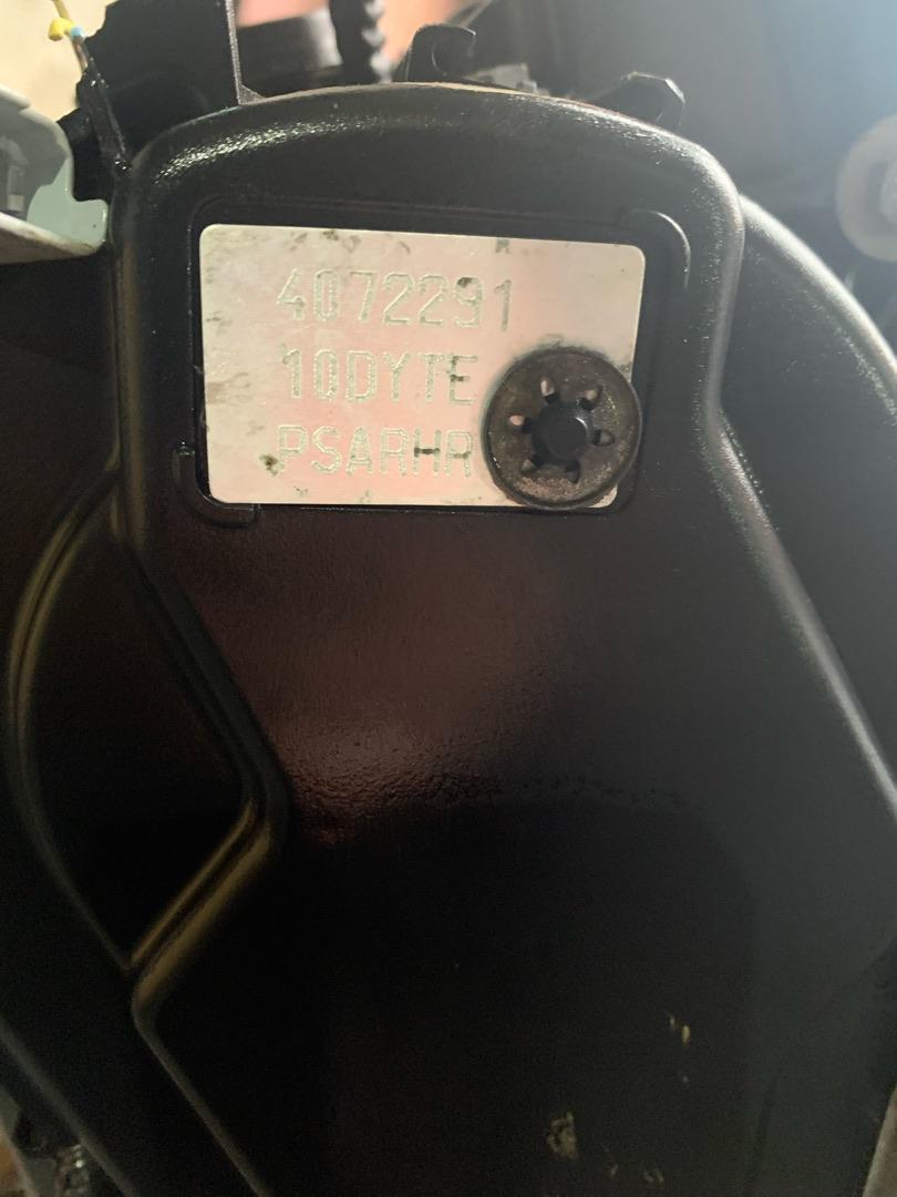 Двигатель Citroen C5 2л 2006 — фото 2