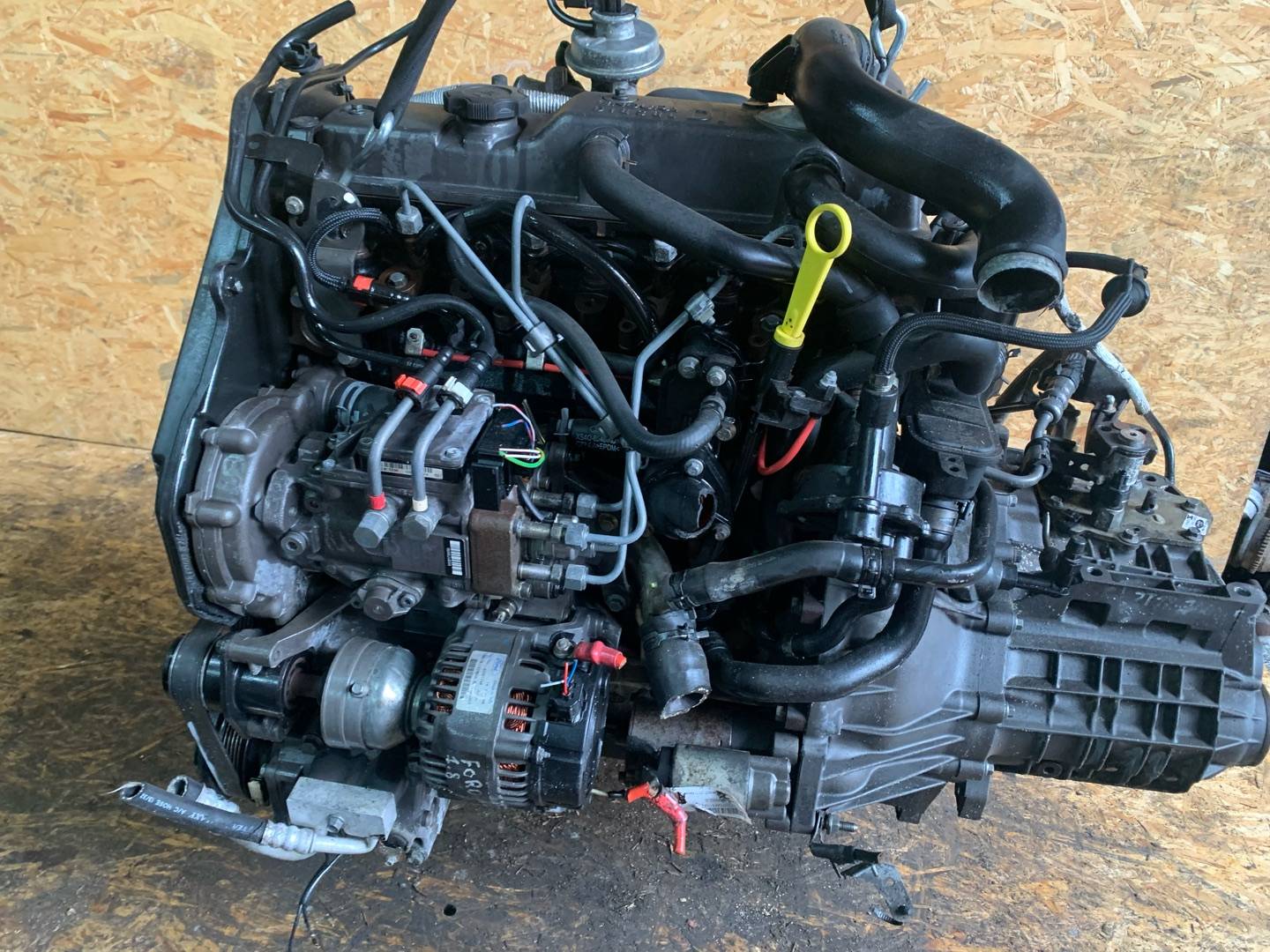 Двигатель Ford Transit Connect 1.8л 2004 — фото 2