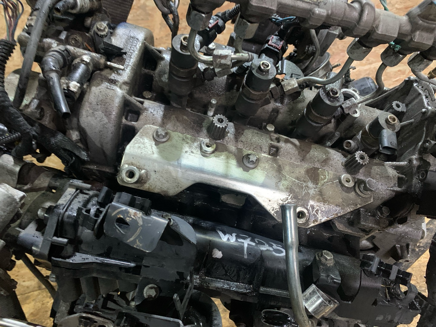 Двигатель Opel Corsa D 1.3л 2012 — фото 3