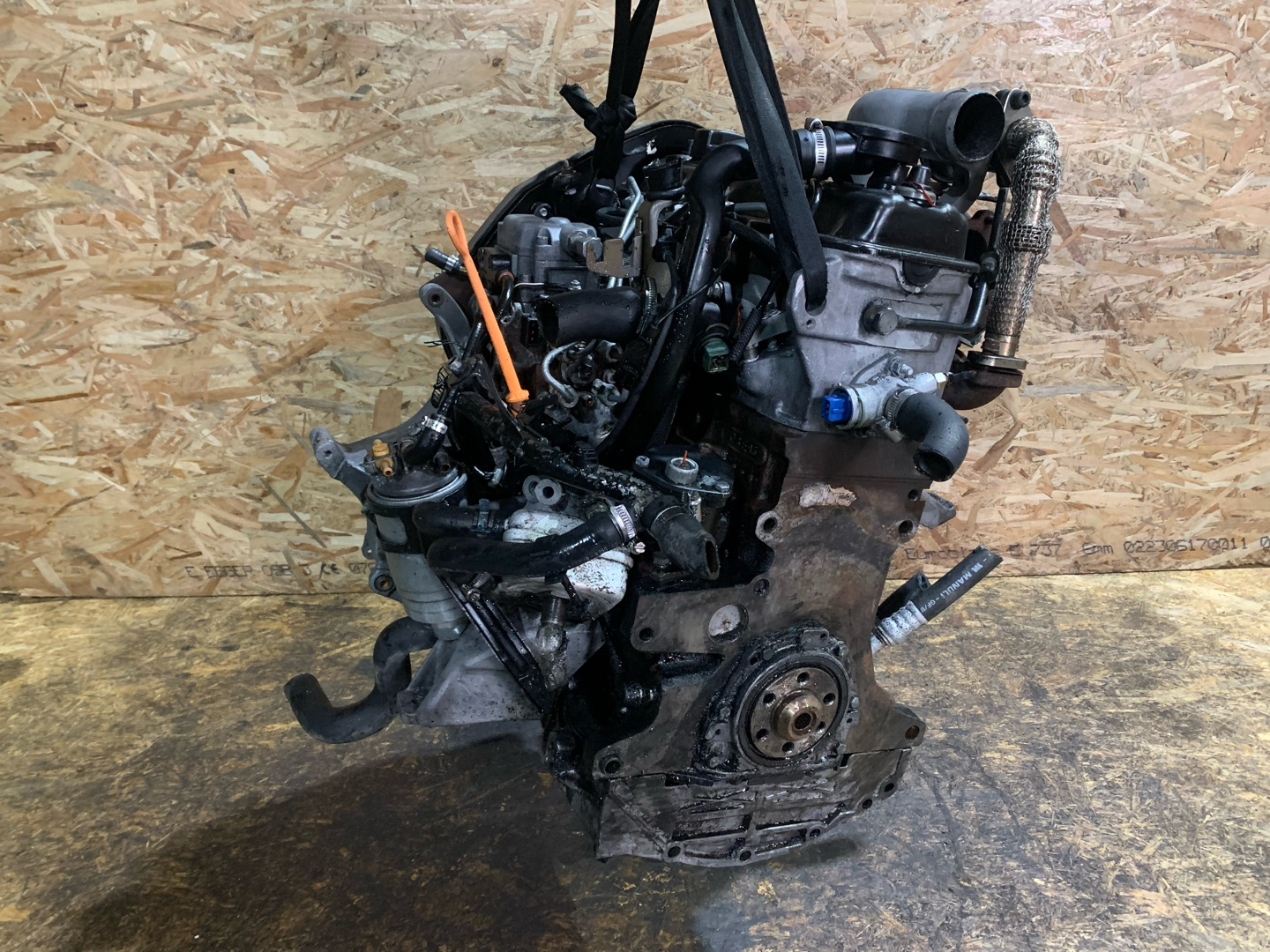 Двигатель Volkswagen Passat B5 1.9л 2000 — фото 3