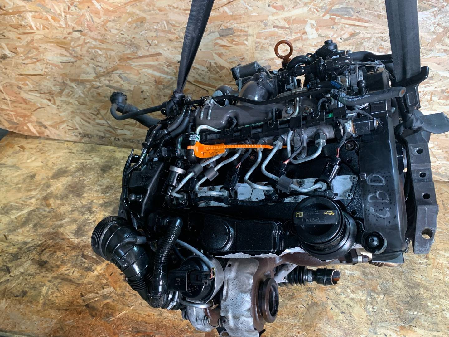 Двигатель Volkswagen Golf 6 2л 2010 — фото 3