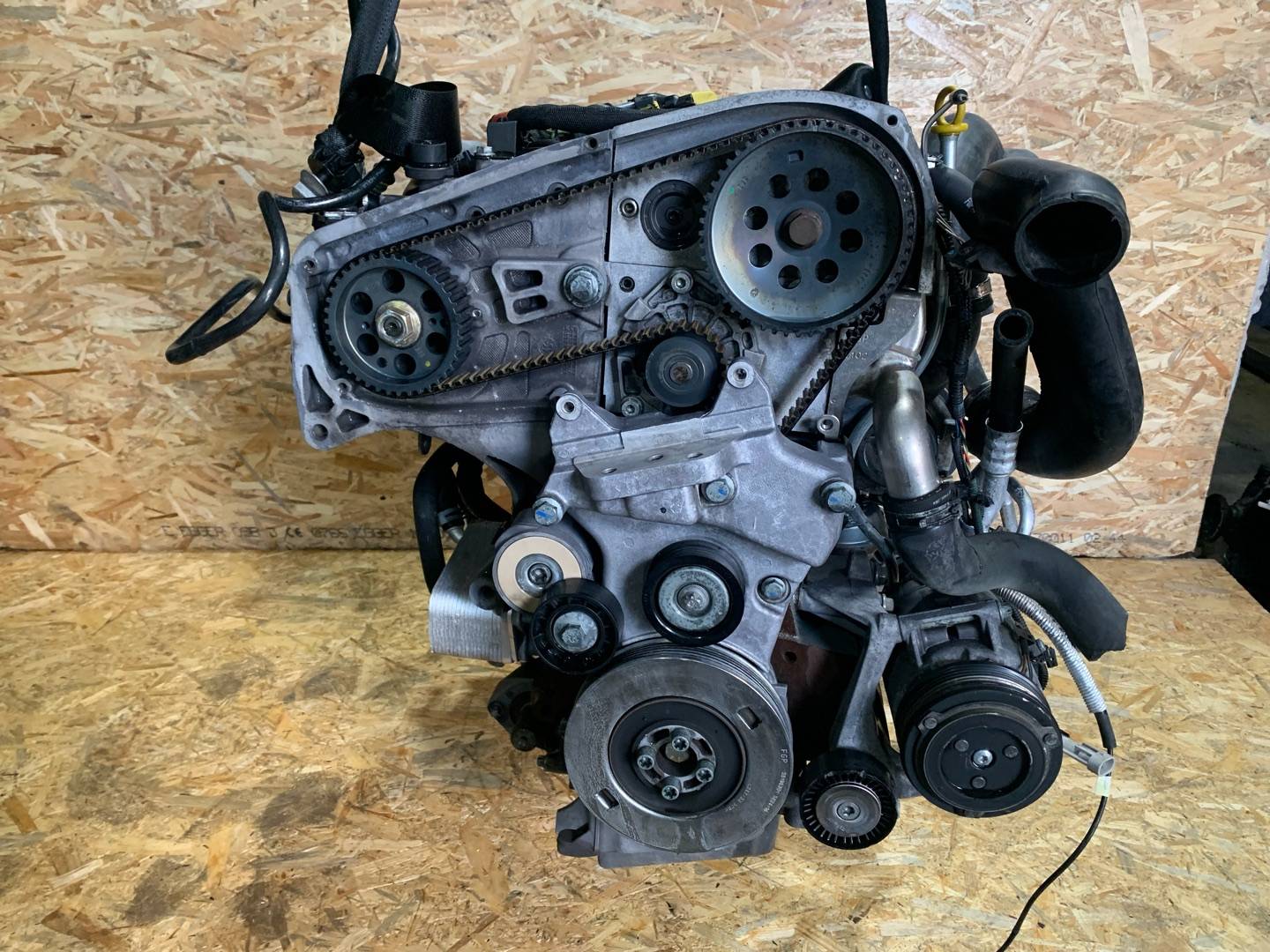 Двигатель Opel Astra G 1.9л 2007 — фото 3