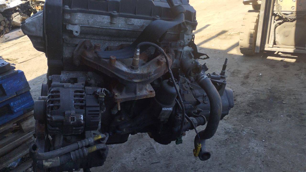 Двигатель Peugeot 307 1.6л 2002
