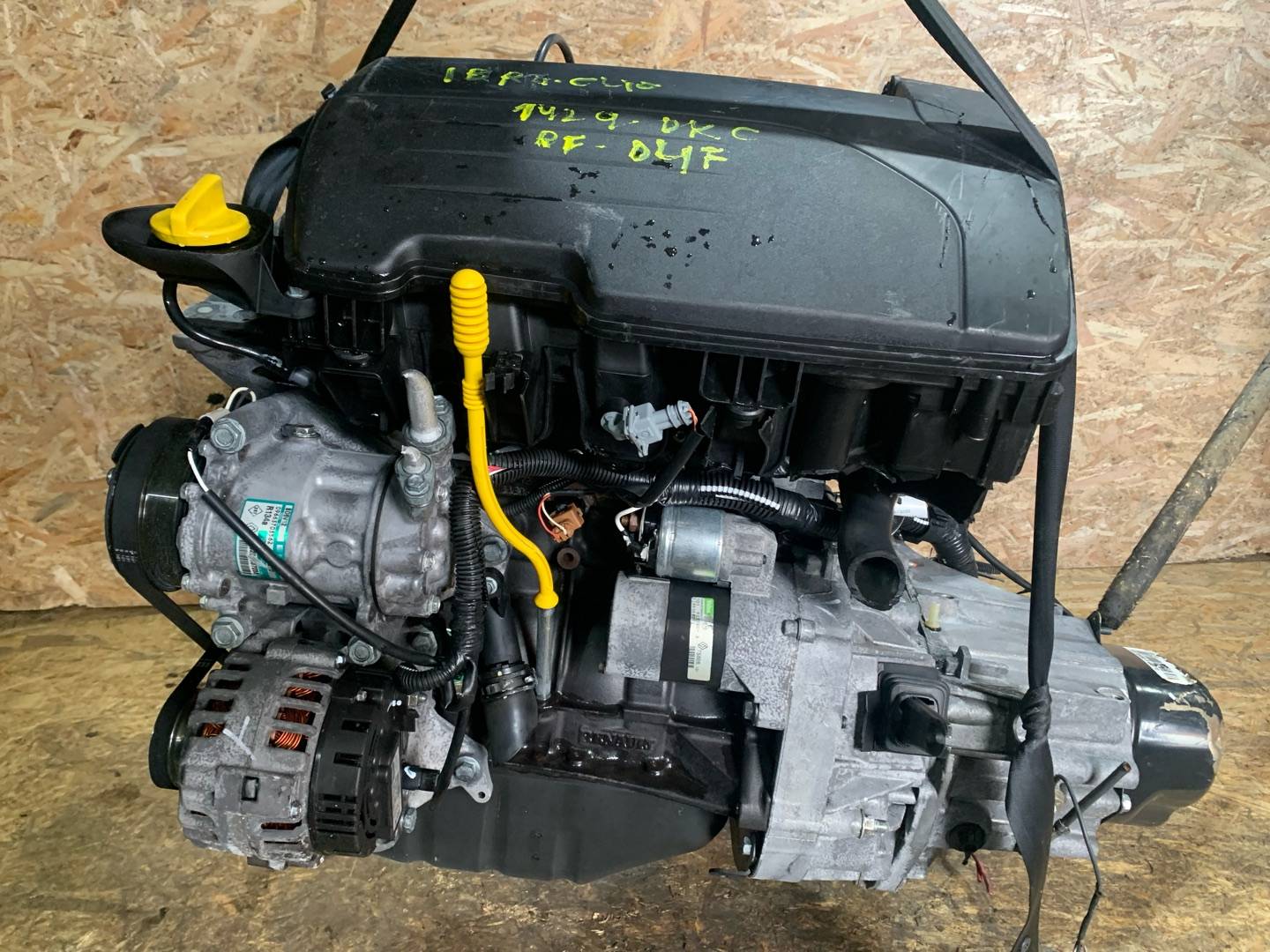 Двигатель Renault Clio 2 1.2л 2011 — фото 2