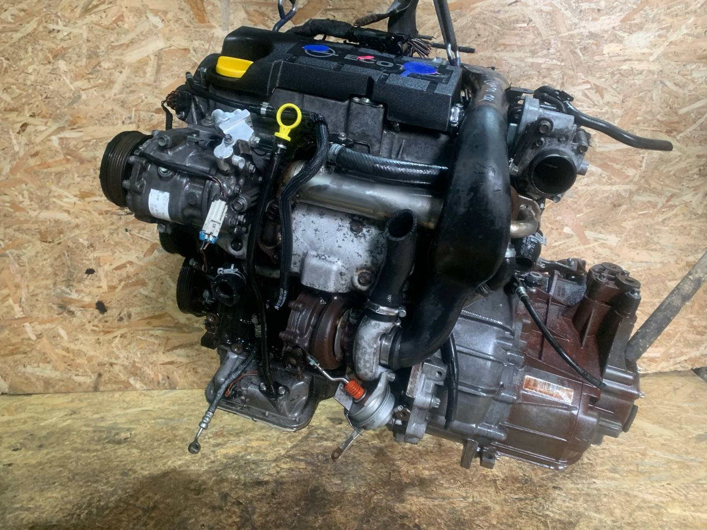 Двигатель Opel Astra H 1.7л 2005
