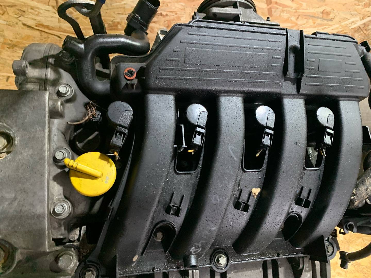 Двигатель Renault Laguna 1.8л 2000 — фото 3