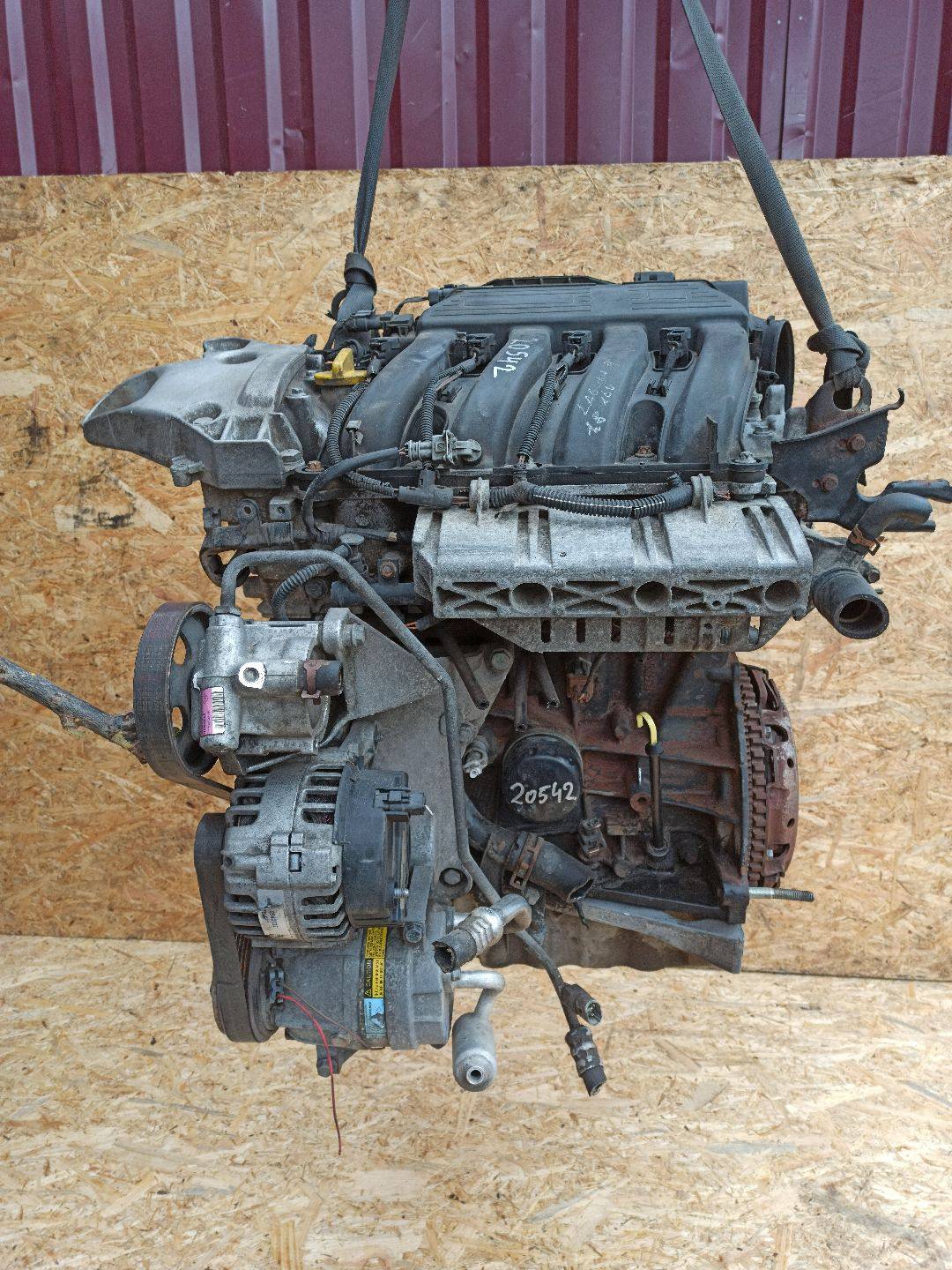Двигатель Renault Scenic 1.8л 2003 — фото 2