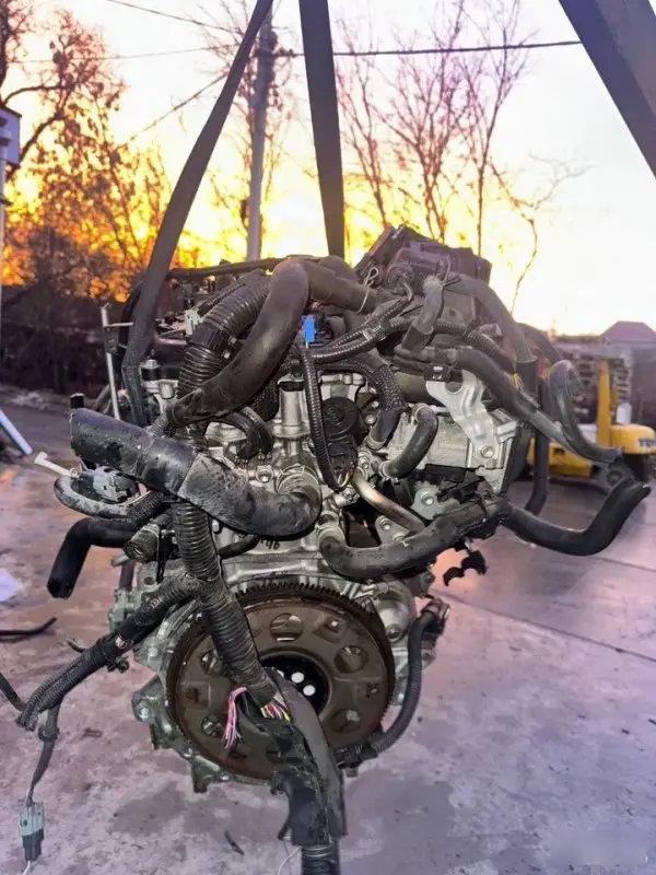 Двигатель Toyota Yaris 1NR1 1NRFE — фото 3