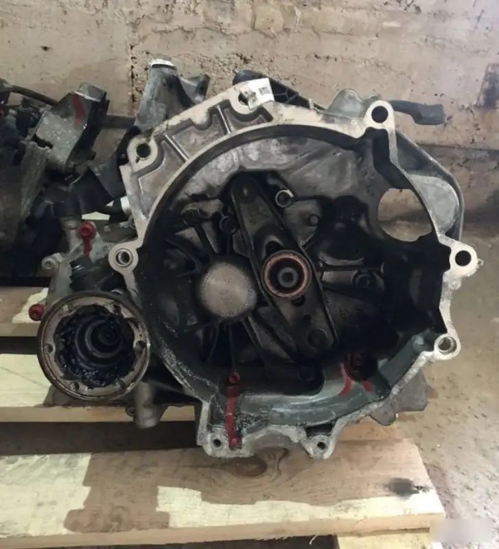 МКПП Volkswagen Polo 2001-2009 02T301103 1.4 16V