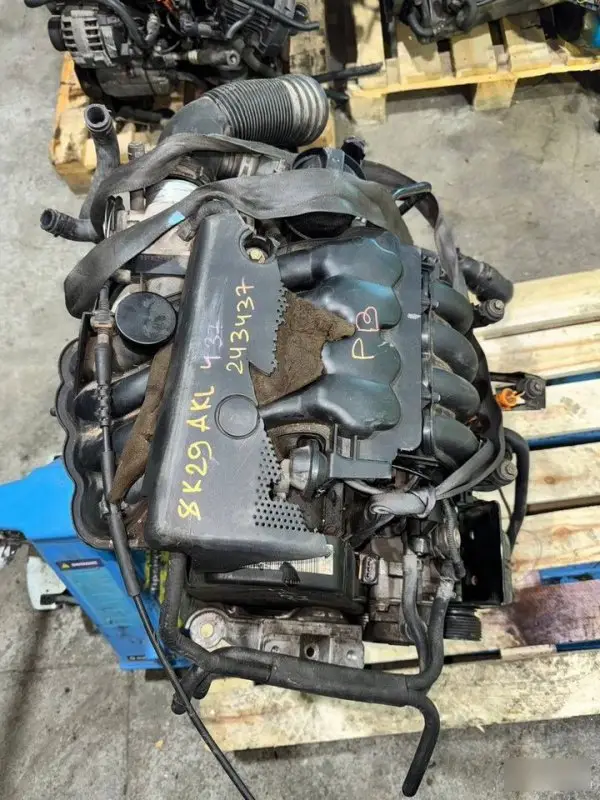 Двигатель Skoda AKL381602 AKL — фото 2