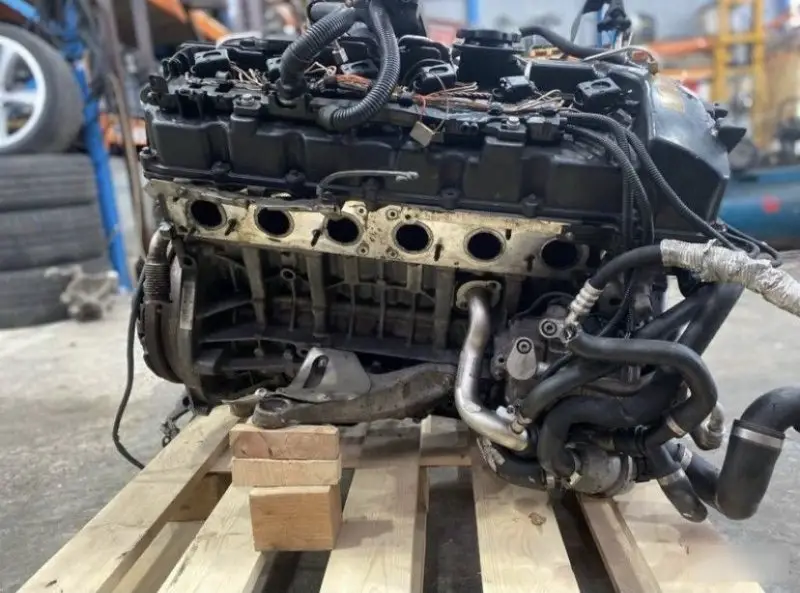 Двигатель BMW N53B30A E90 N53B30A — фото 2