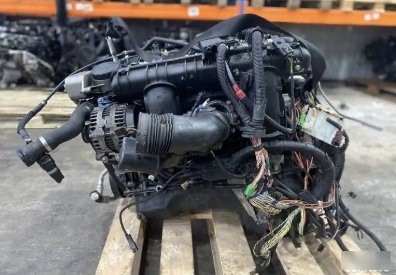 Двигатель BMW N53B30A E90 N53B30A — фото 3