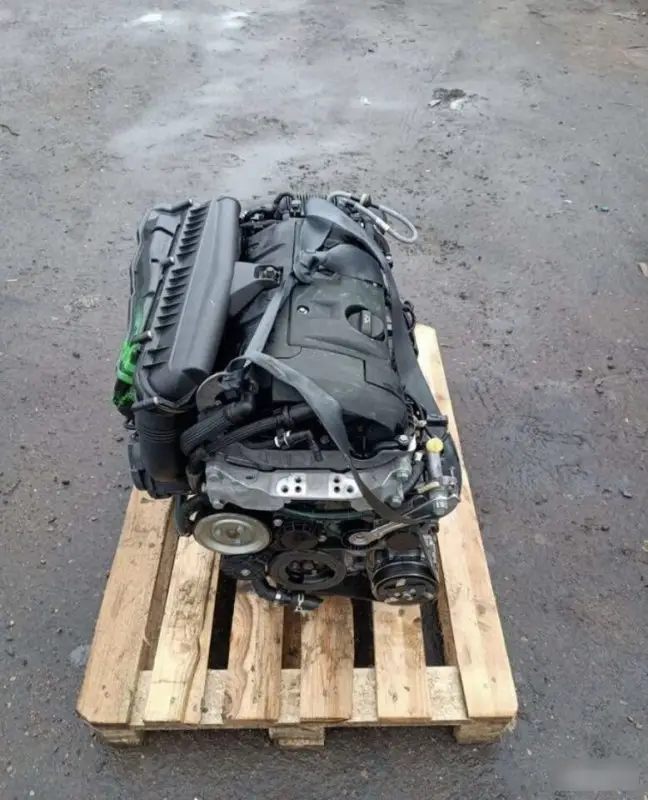 Двигатель Citroen C4 Picasso 8FO1 8F01 — фото 2