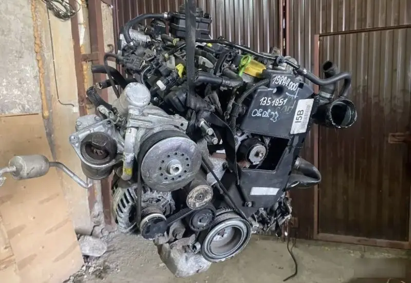 Двигатель Fiat Grande Punto 71751110 1.4