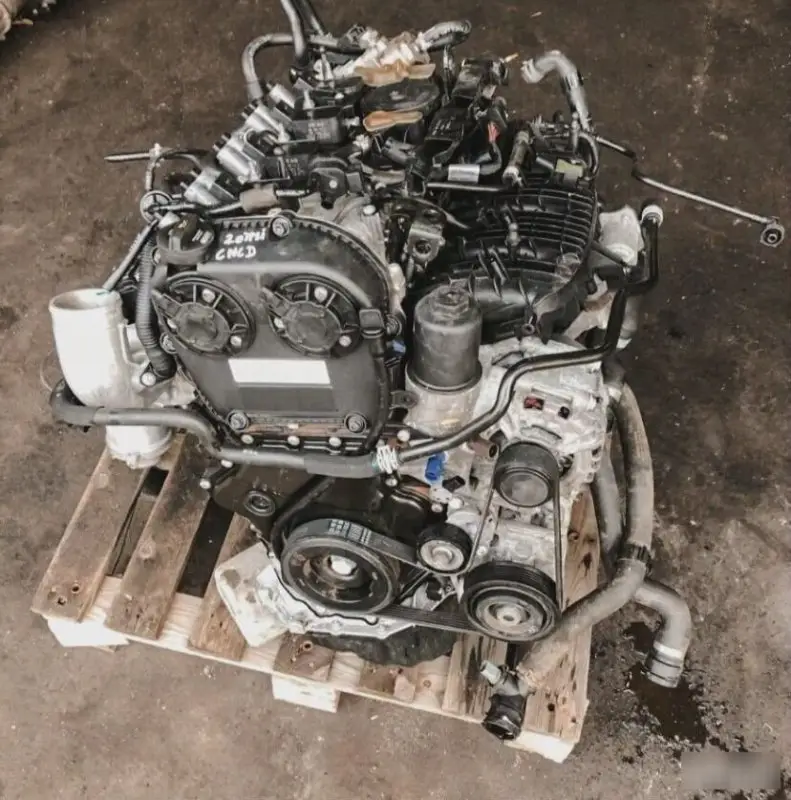 Двигатель Audi A4 CNCD — фото 2
