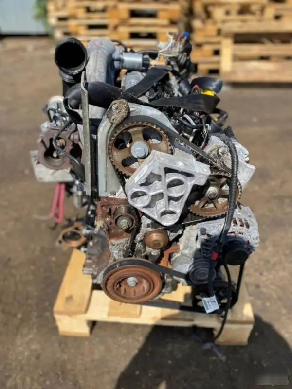 Двигатель Renault 1111 F9Q762