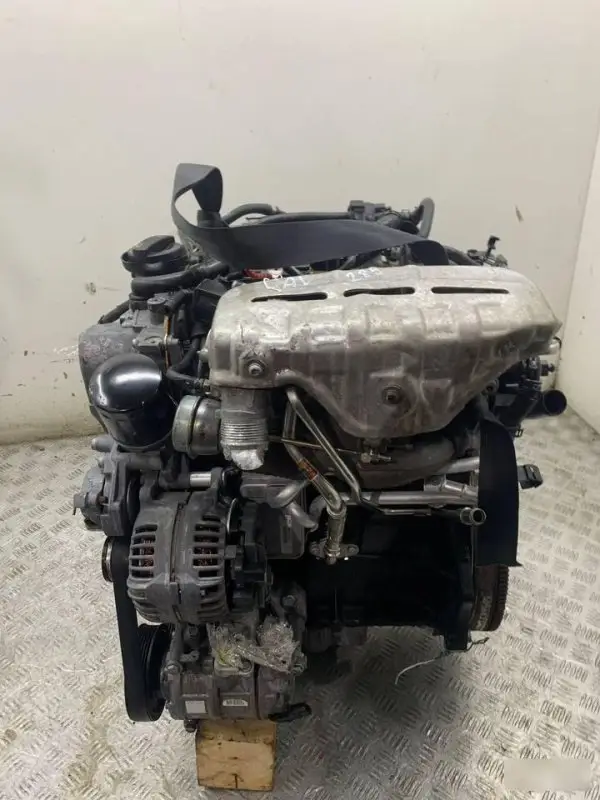 Двигатель Volkswagen CAVA3 CAVA — фото 2