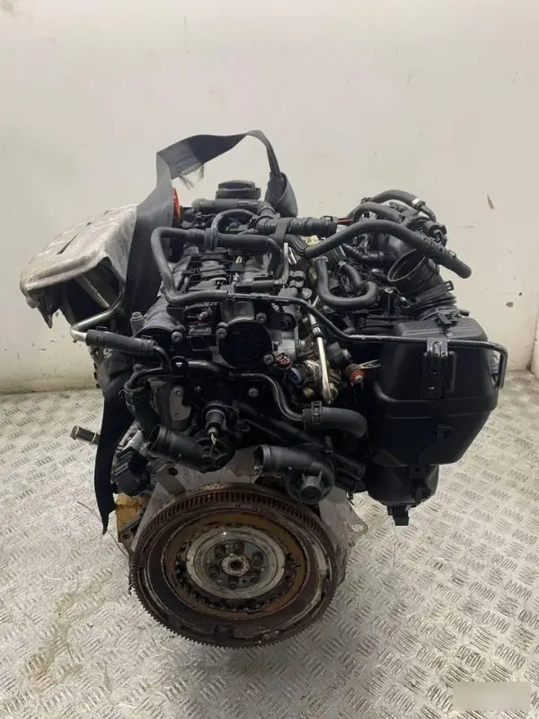 Двигатель Volkswagen CAVA3 CAVA — фото 3