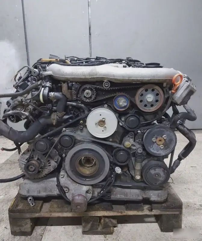 Двигатель Audi A6 CDYB CDY