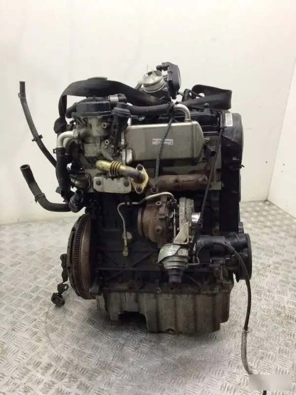 Двигатель Volkswagen 11111 T5 CAA — фото 3