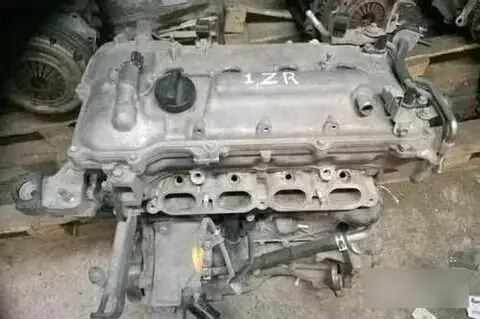 Двигатель Toyota 1900037410 1ZR-FE
